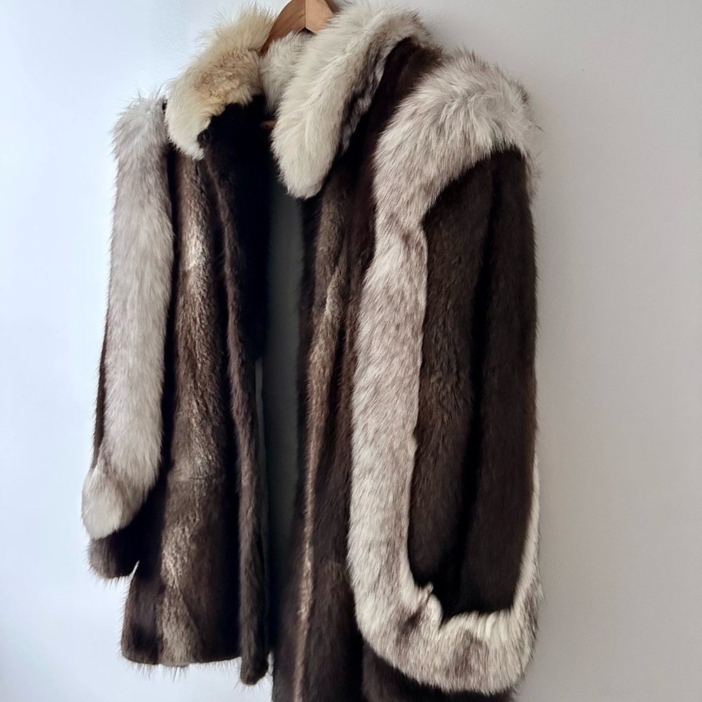 Luxurious silver fox & raccoon real fur coat